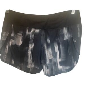 Brooks Womens Chaser 3" Running Shorts L Black White Abstract Print Athletic Gym